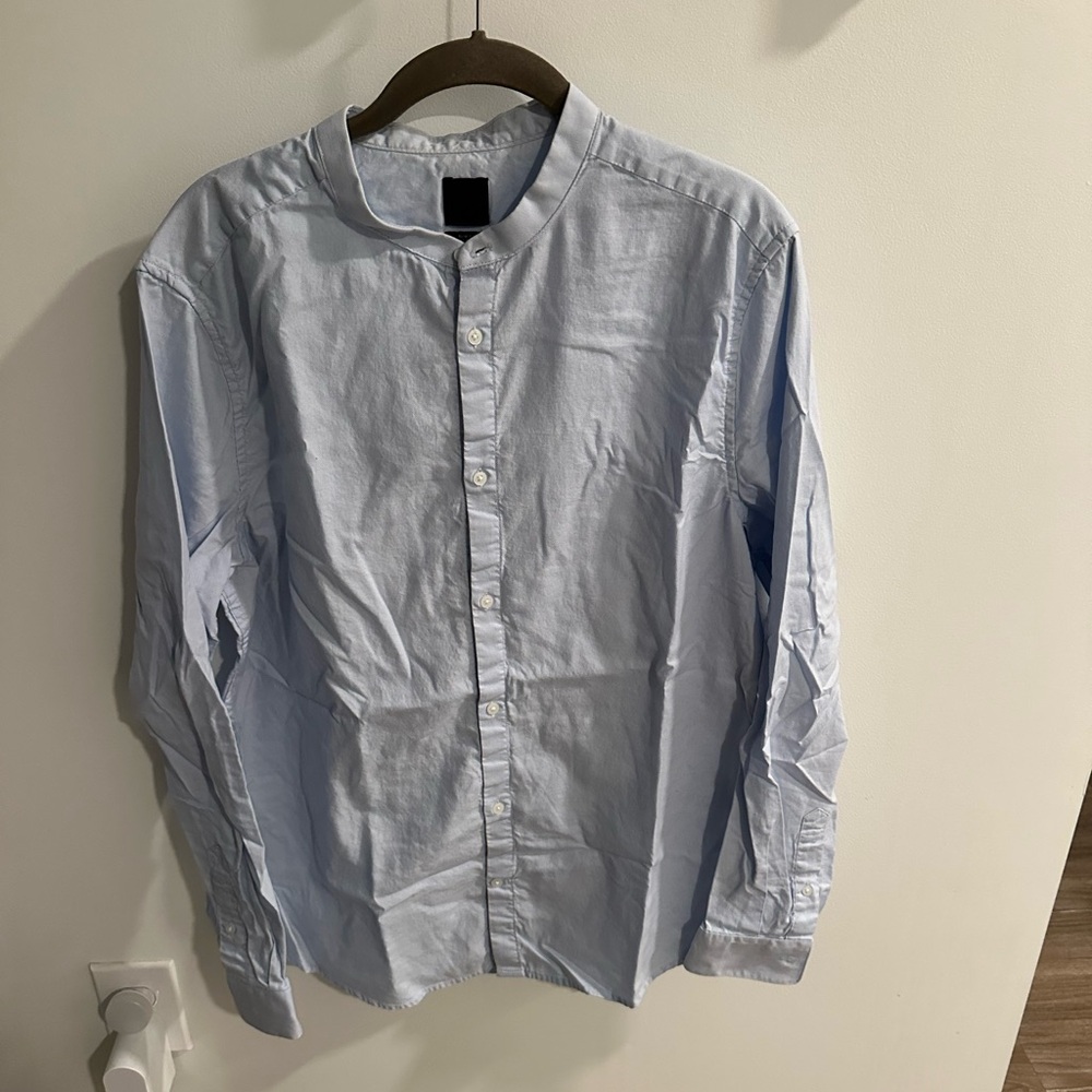 H&M Slim Fit Band Collar Shirt in Light Blue, size: L